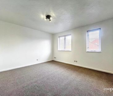 1 bedroom maisonette - Photo 5