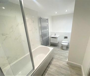 1 Bedroom Apartment To Let - Photo 5