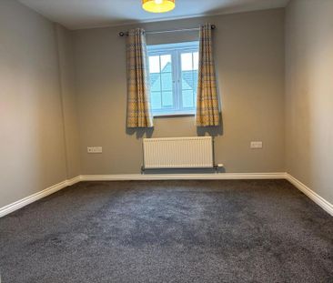 3 bedroom detached house to rent - Photo 4