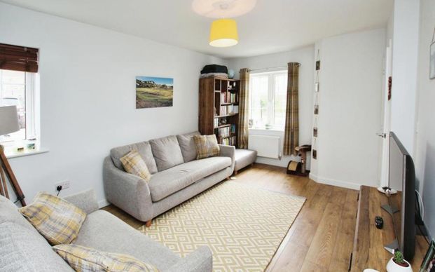 A superb property in a fantastic location, this lovely two bed end of terrace property will make someone a wonderful home. This property is packed with lots of added features and benefits. Ideal for al couple, its a cracking property and is sure to create a lot of interest. - Photo 1