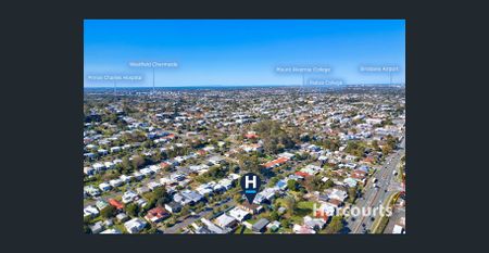 Large Family home - Photo 4