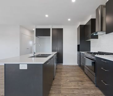 Modern Family Living in Cutters Ridge! - Photo 6