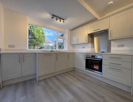 2 Bedroom Semi Detached To Let - Photo 5