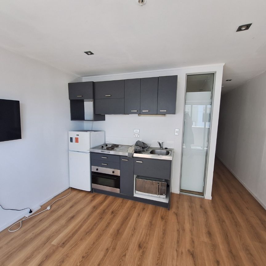 Two Bedroom Apartment Queen Street - Photo 1