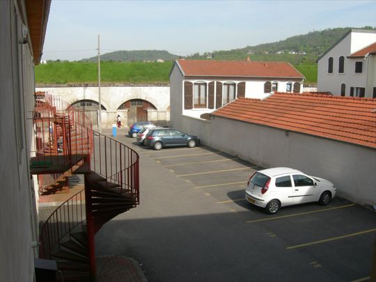 Location Appartement 3 pièces 40m² - Photo 1