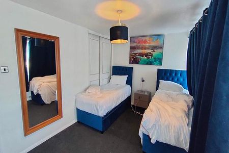 2 bedroom terraced house to rent - Photo 3