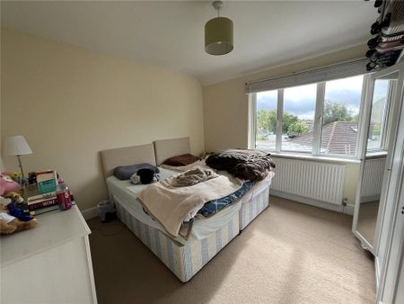 3 bedroom semi-detached house to rent - Photo 3