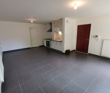 APPARTEMENT AVEC JARDIN+PARKING - Photo 1