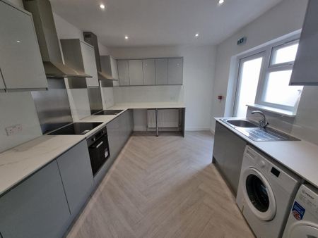 Studio to rent - Photo 5