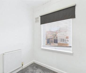 3 bedroom link detached house to rent - Photo 2