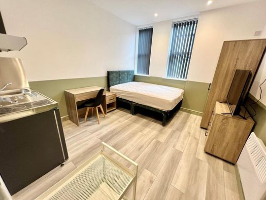 Studio to rent - Photo 1
