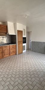 Location Maison 4 pièces 97m² - Photo 3