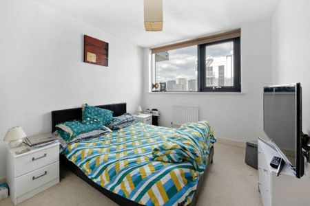 Blackwall Way, E14, London - Photo 4