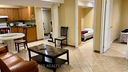 For Lease - 53 Meadow Oak Place Unit# Basement, Toronto, Ontario - Photo 2