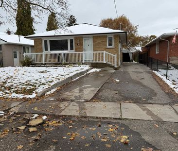 For Lease - 26 Moncrieff Drive Unit# Upper, Toronto, Ontario - Photo 3