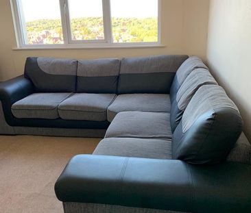 1 Bed Flat, High Point, NG7 - Photo 1