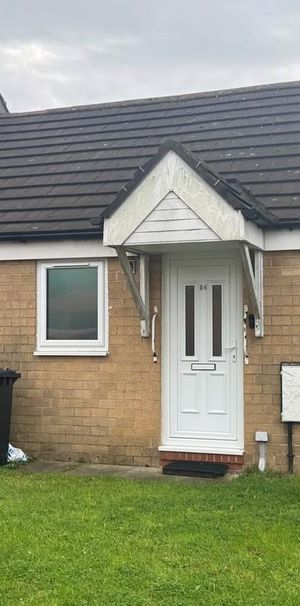 2 bedroom terraced bungalow to rent - Photo 1