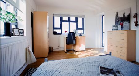 Silver En-Suite - Photo 4