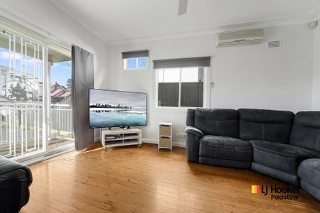 Versatile Family Home with Teenage Retreat - Photo 4