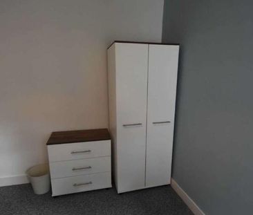 Deposit Only ?! Room Student House Share -, North Avenue, Southend ... - Photo 6