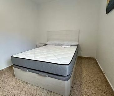 Calle Finisterre, Madrid, Community of Madrid 28029 - Photo 2