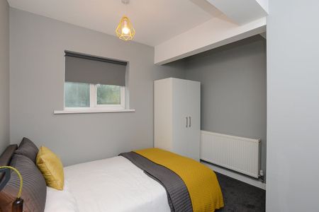 5 Bed Semi-Detached House, City Road, NG7 - Photo 5