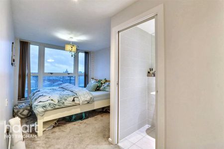 2 bedroom flat to rent - Photo 4