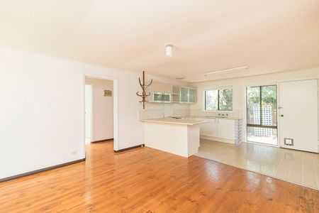 4/10-12 Knowles Street, Northcote VIC 3070 - Photo 4