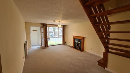 2 bedroom semi-detached house to rent - Photo 3