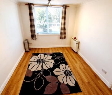 1 Bedroom Flat to Rent in Rectory Road, Rushden, NN10 - Photo 6