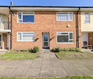To Let – Warren Court, Westcliffe Road, Birkdale, PR8 – Two Bed Gro... - Photo 4