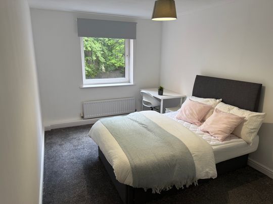 Flat 33, Samara Plaza, LS2 9DU, Leeds - Photo 1