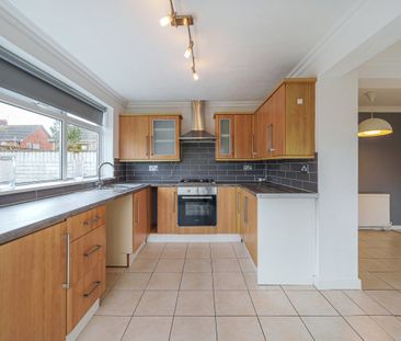 3 bedroom house to rent - Photo 2