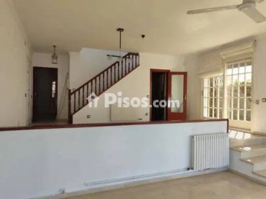 Chalet en alquiler en El Masnou - Photo 1
