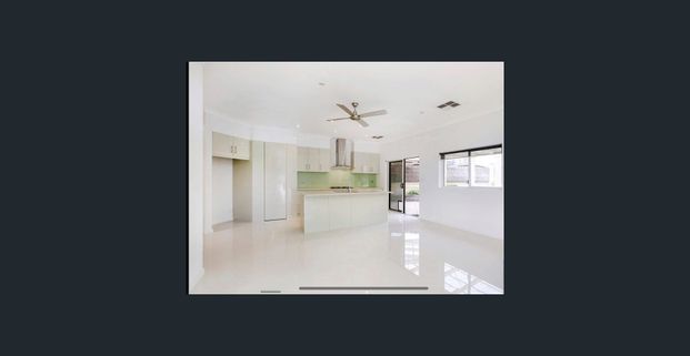 Spacious Morden House - Photo 1