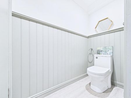 3 bedroom semi-detached house to rent - Photo 4