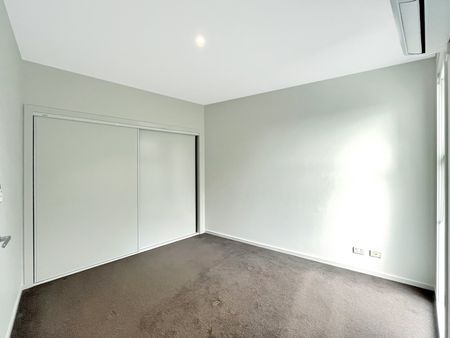 5/52 Gadd Street, Northcote VIC 3070 - Photo 5