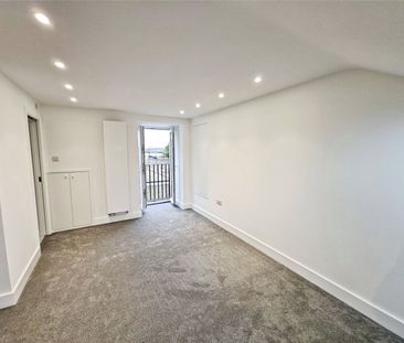 Sandmere Road, London, SW4 7QH - Photo 4