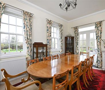 6 bed detached house for rent in Kelso - Photo 1
