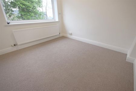 2 Bedroom House - Semi-Detached To Let - Photo 2