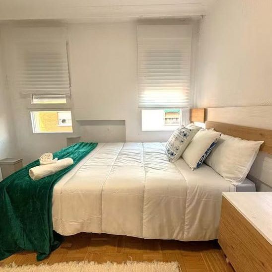 Avenida de Fuenlabrada, Leganés, Community of Madrid 28912 - Photo 1