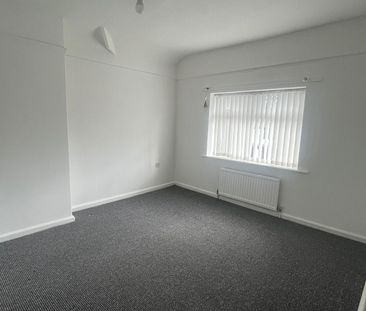 Stand Lane, Radcliffe - Photo 5