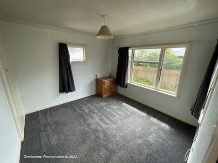 4 bedroom property in sought after school zone - Photo 5