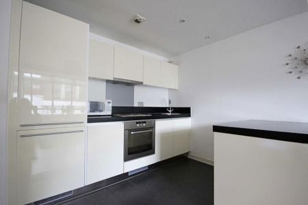 1 bedroom flat to rent - Photo 3