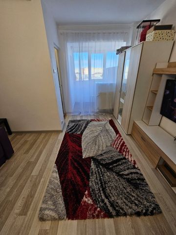 Dristor schitului etaj 8 - Fotografie 3