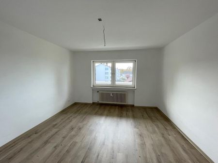 Barrierearme Wohnung mit Balkon und 2 Zimmern in freundlicher Lage von Menden - Photo 3