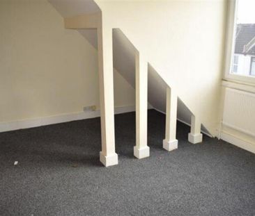 2 bedroom property to rent - Photo 4