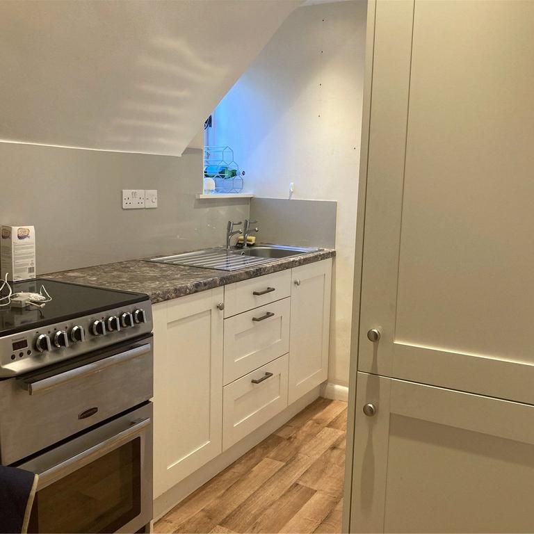 1 bedroom flat to rent - Photo 1