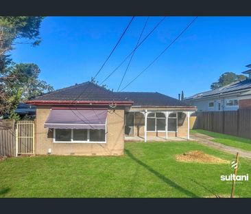 Available for lease - a spacious family home on a large allotment, ... - Photo 4