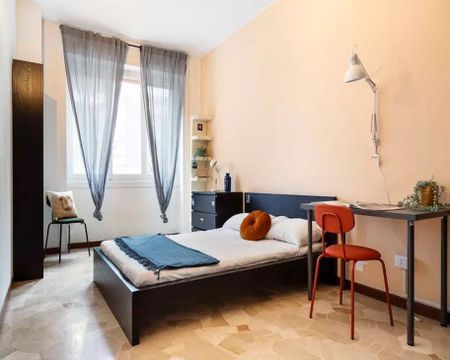 Via Raffaello Bertieri, Milan, Lombardy 20146 - Photo 4